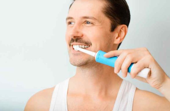 Pourquoi investir dans une brosse à dents électrique ?